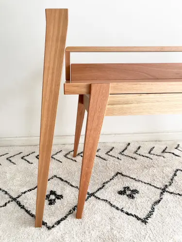 ESCRIVANINHA NÓRDICA  COM GAVETA MADEIRA