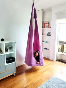 POLTRONA SUSPENSA OKASULO